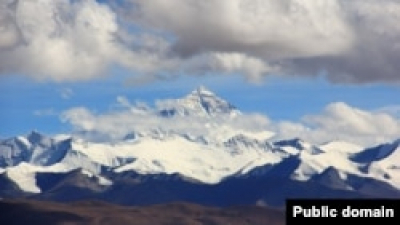Верховний суд Непалу зобов’язав уряд обмежити сходження на Еверест